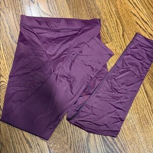 Elegant Plum Leggings